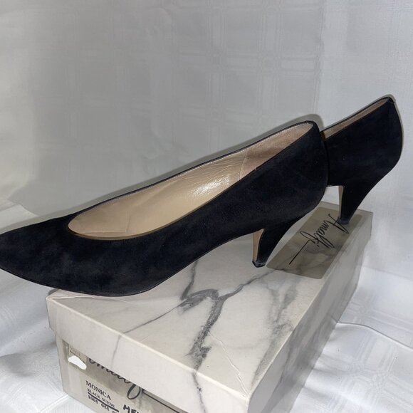 AMALFI 'Monica' Pumps Heels Vintage Black Suede ITALY Size 9AA - Picture 3 of 5